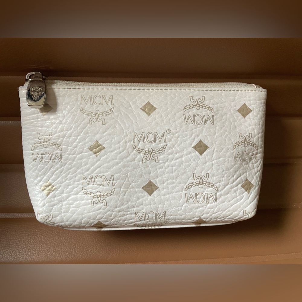 MCM SLG mini pouch White & Silver